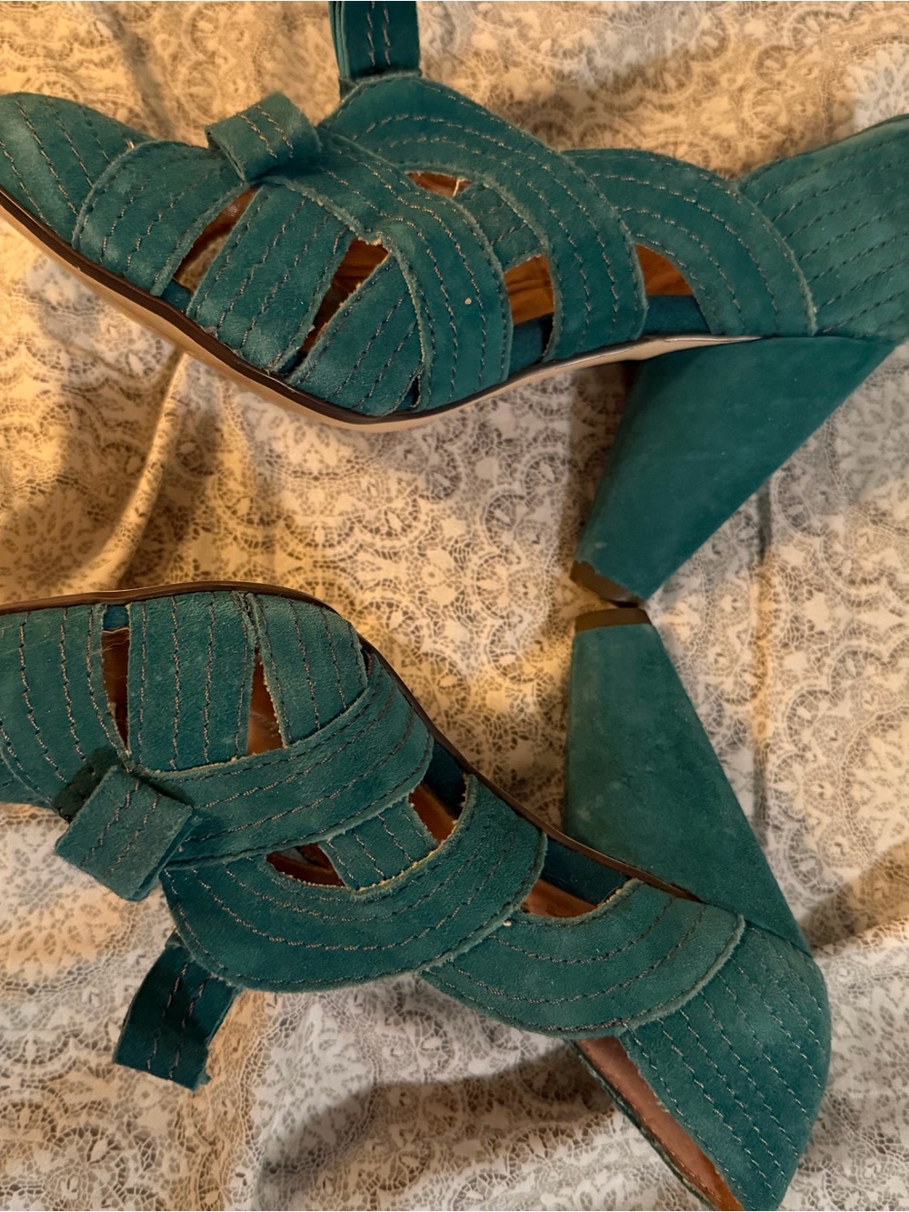 Teal Suede Cutout Block Heel Pumps Seychelles - Picture 6 of 7